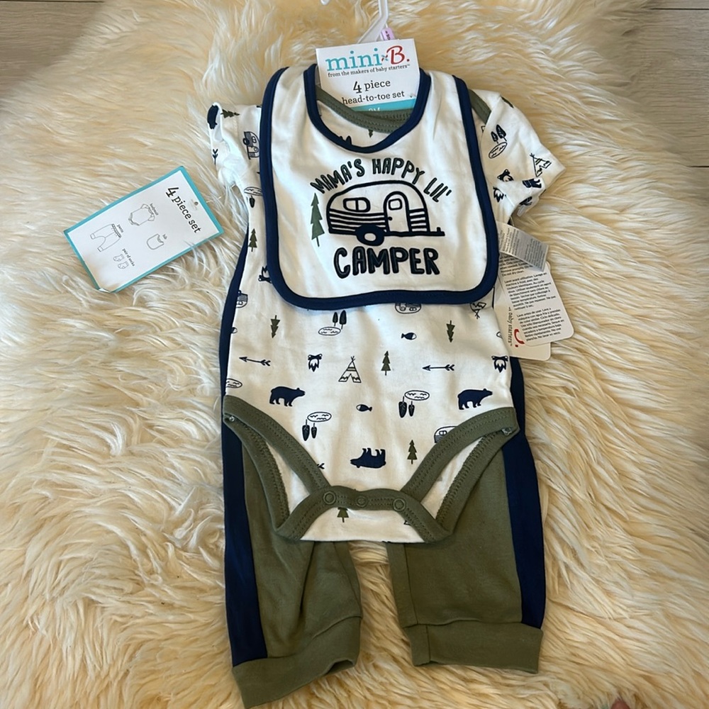 Mini B 4-Piece Onesie, Sweatpants, Bib & Socks in Green Camping Design Size 9 Mo